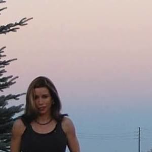 Meet your Posher, Yvette